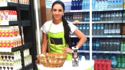 empleo promotor bebidas centro comercial