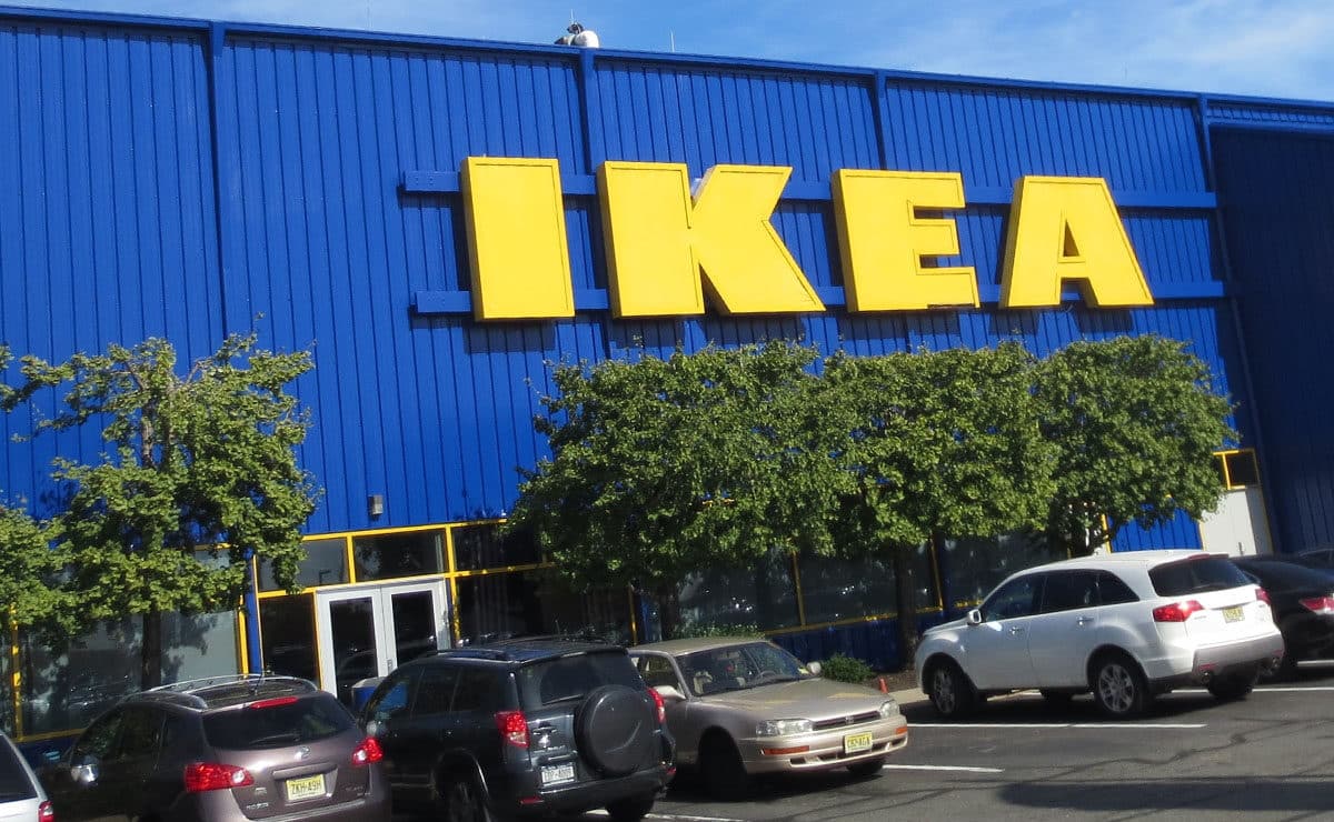 tienda IKEA exterior