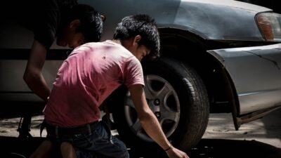 Se buscan mecánicos de automóviles en Madrid (contrato indefinido)